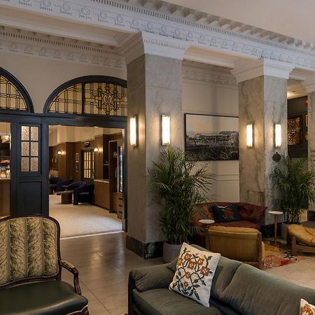 Hotel Victoria Toronto Bagian luar foto